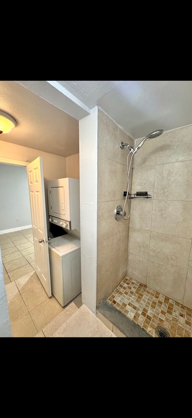 4101 Columbia St unit 4101 Columbia St apt, Orlando, FL 32811 - photo 4