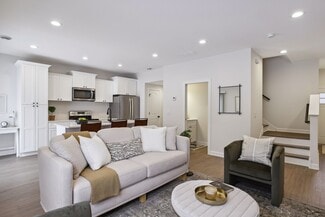 621 Ashton St, Roberts, WI 54023