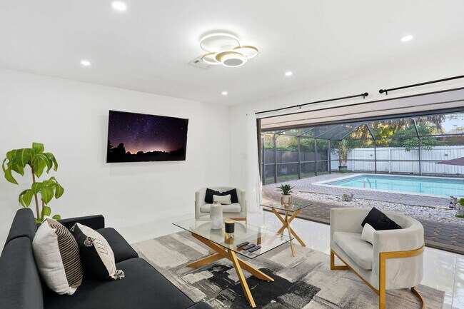 208 Erie Dr unit FL1-ID1355591P, Naples, FL 34110 - photo 3