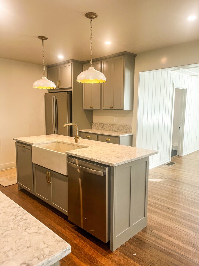 122 S Main St, Muncy, PA 17756 - photo 2