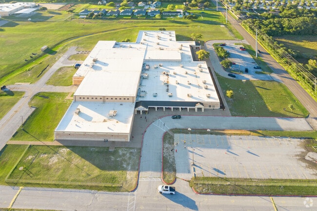 A.C. Blunt Middle School has a variety of clubs, including the National Honor Society.