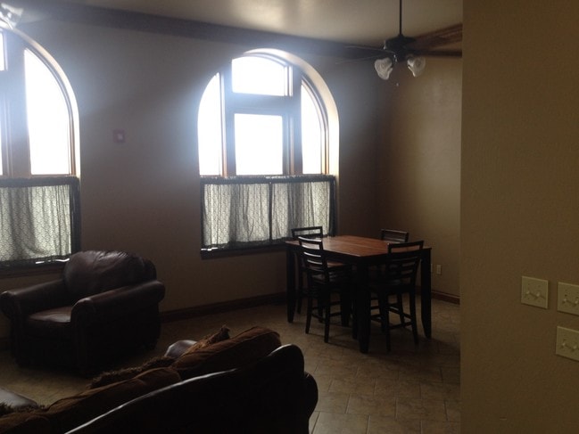 104 W 7th St unit 104.5, Newkirk, OK 74647 - photo 7