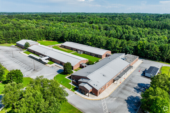 Bright Star Elementary School has a student population of approximately 460.