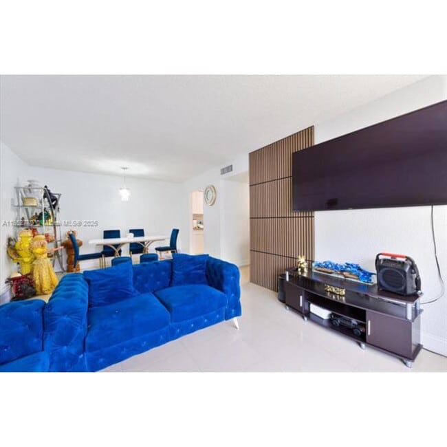 7419 SW 152nd Ave, Miami, FL 33193 - photo 2