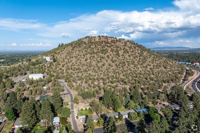 Pilot Butte marks the Orchard District neighborhood in Bend.