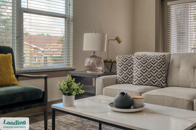 300 Enclave Dr unit 3220.1412397, Conroe, TX 77384 - photo 2