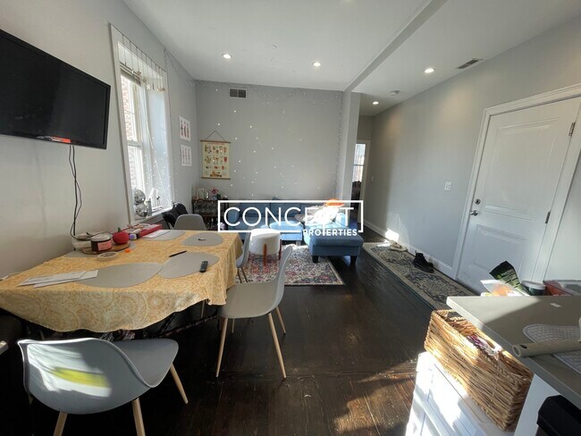 996 Tremont St unit 2, Boston, MA 02120 - photo 3