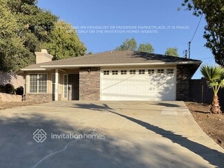 1315 E Mission Rd, Fallbrook, CA 92028