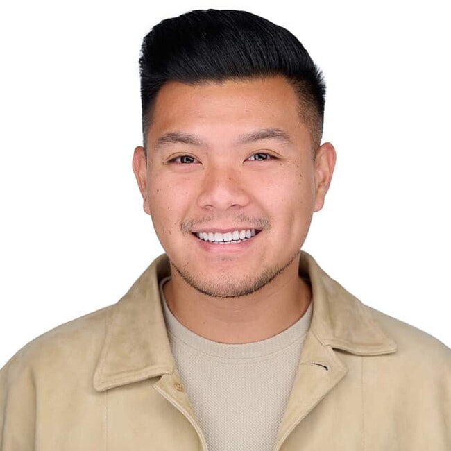 Agent Photo