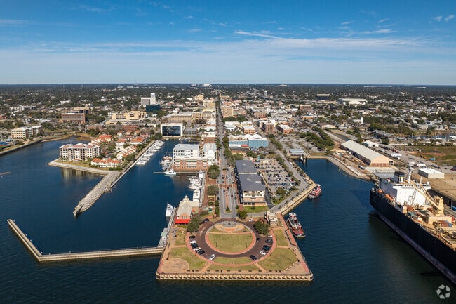 Pensacola and it's major employers are within easy reach of Pace.