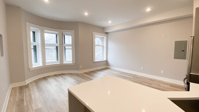 4262 Parkside Ave unit 5, Philadelphia, PA 19104 - photo 3