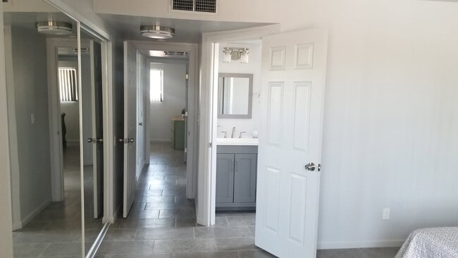 9412 E Deer Trail Place, Tucson, AZ 85710 - photo 6