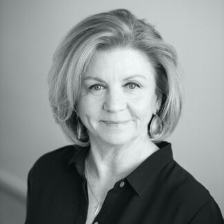 LYNN FOX