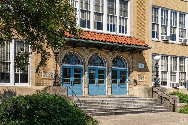 Ranked among the top 100 middle schools in Virginia, Albert Hill in Westhampton stands out for its reading proficiency and student-teacher ratio.