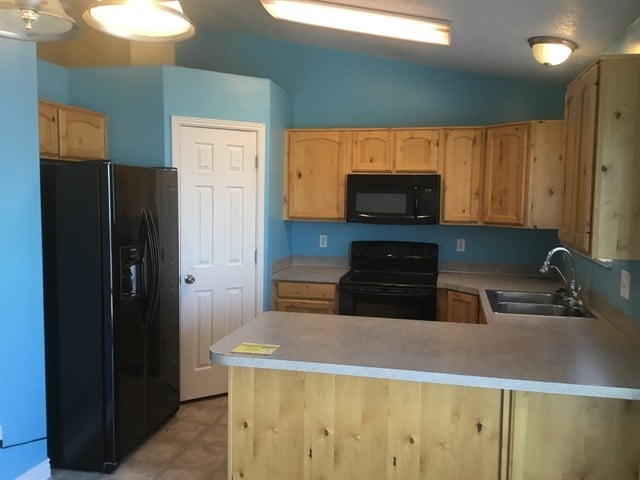 4045 W 4650 S, Roy, UT 84067 - photo 2