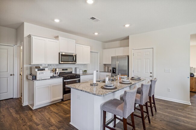 8315 Watercolour Ln unit 36207715, Ooltewah, TN 37363 - photo 5