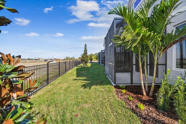 11746 Full Moon Loop, Parrish, FL 34219 - photo 7