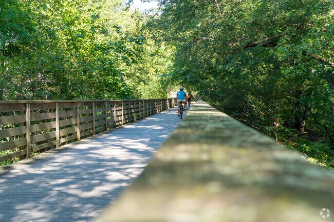 The Alewife Greenway is easily accessible via bike from West Somerville.