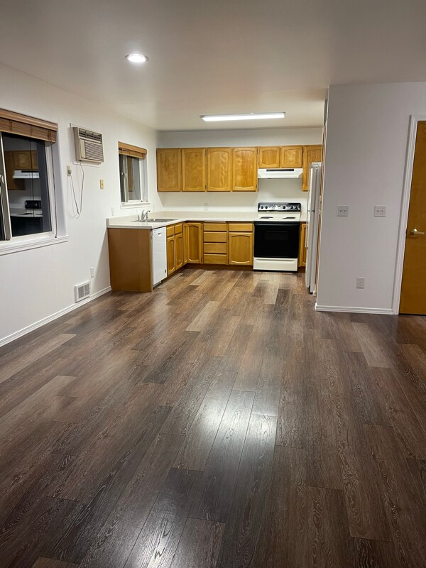 6787 Badger St Unit 3, Bonners Ferry, ID 83805