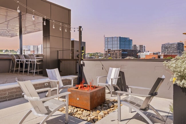 516 Lea Ave unit ID1351410P, Nashville, TN 37203 - photo 2