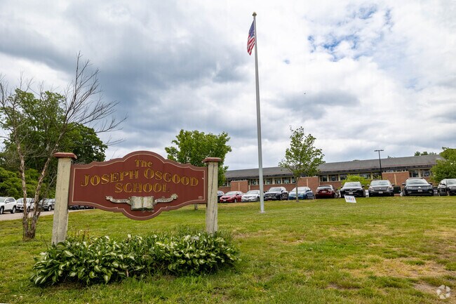 Joseph Osgood School in Cohasset nurtures young learners from pre-K to grade 2.