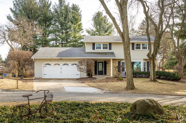Split-level homes are a common sight in Walnut Grove.