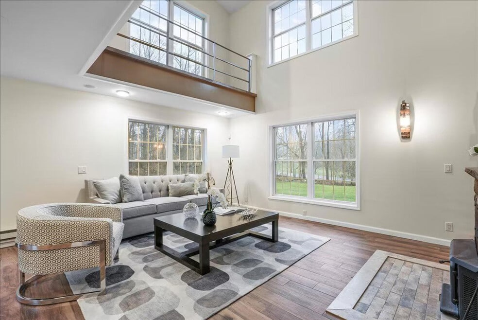 338 Clove Rd unit ID1056821P, Monroe, NY 10950 - photo 1