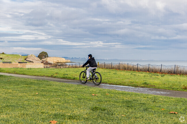 Fourth Street-Berkeley Marin is the perfect place to ride your bike along the water in Berkeley.