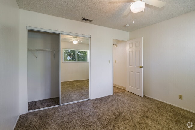 1BR, 1BA- 655SF