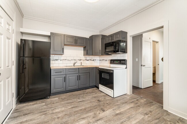 324 Armstrong St unit A, Halifax, PA 17032 - photo 7