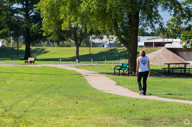 Riverside Park provides a scenic path for walking and jogging.