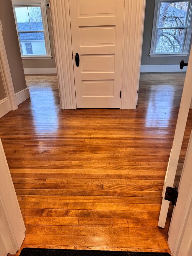 12 Crosby St unit 12 Crosby St 2, Augusta, ME 04330 - photo 3