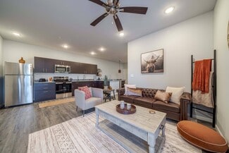 7703 Cedar Creek Rd, Louisville, KY 40291