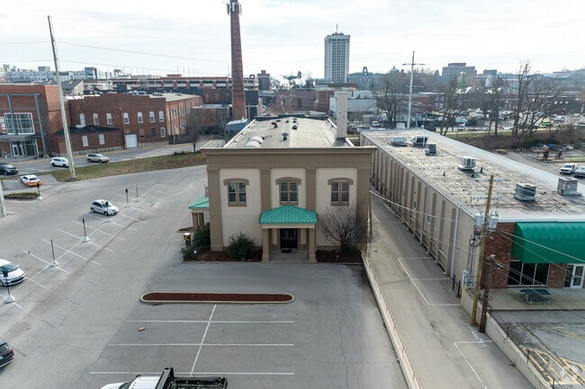 Montessori High School in Lexington, Kentucky serves 12 students in grades 9-12.