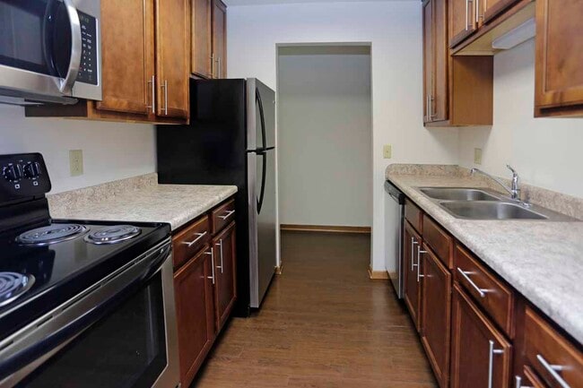 Eagle Ridge, Maple Grove, MN 55369 - photo 7