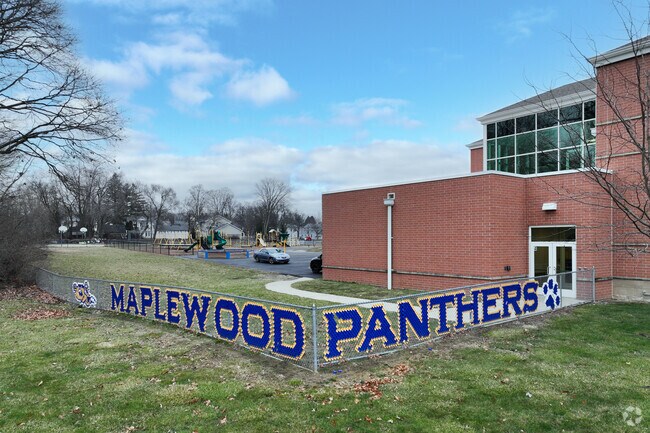 Maplewood Elementary Sign