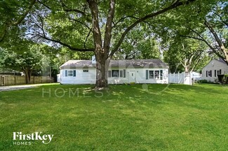 7338 Kingsley Dr, Indianapolis, IN 46240