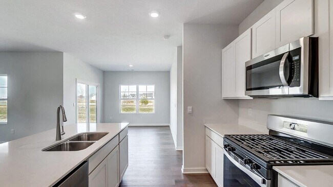 742 Maria Dr, Plain City, OH 43064 - photo 5