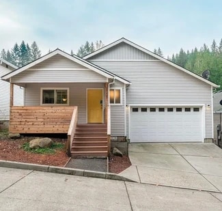 38555 Dubarko Rd, Sandy, OR 97055