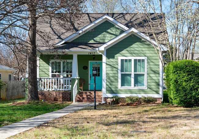 Huntsville's 5 Points East Neighborhood has homes that adds character.
