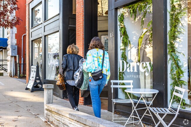 Visit the shops and boutiques in downtown Fayetteville.