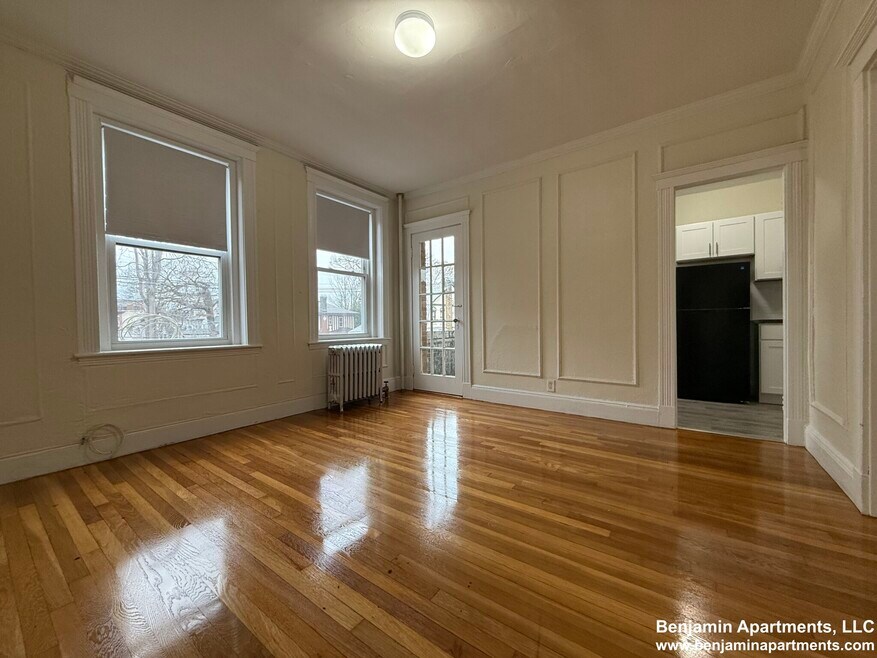 11 Vinal St unit 7, Brighton, MA 02135 - photo 1