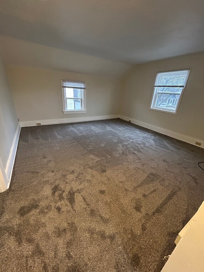 1222 Oxford Ave unit 2, Eau Claire, WI 54703 - photo 3