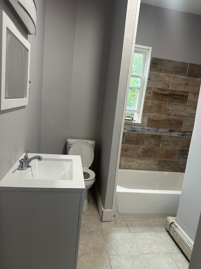 21 Dewey St unit 3, Boston, MA 02125 - photo 6