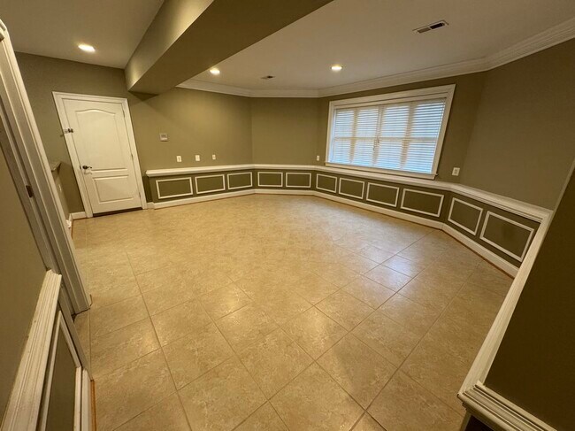 6608 Edsall Rd unit 1, Springfield, VA 22151 - photo 3