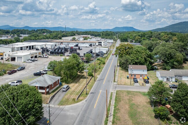 Hollins Road leads you into the mountains from the Hollins neighborhood.