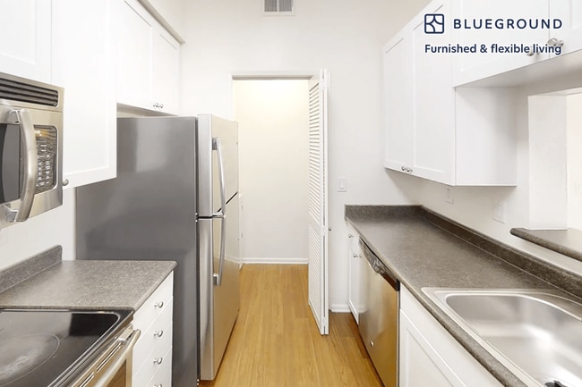 7904 Fall Creek Rd unit FL3-ID10576A, Dublin, CA 94568 - photo 6