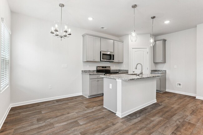 11567 Kimberly Way, Hampton, GA 30228 - photo 6