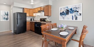 4653 Refugee Rd, Columbus, OH 43232