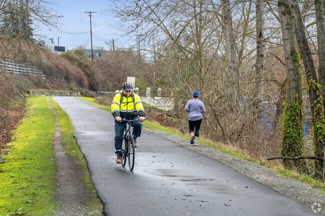 Bike commuters in Brookside have easy access to the Burke-Gilman trail.